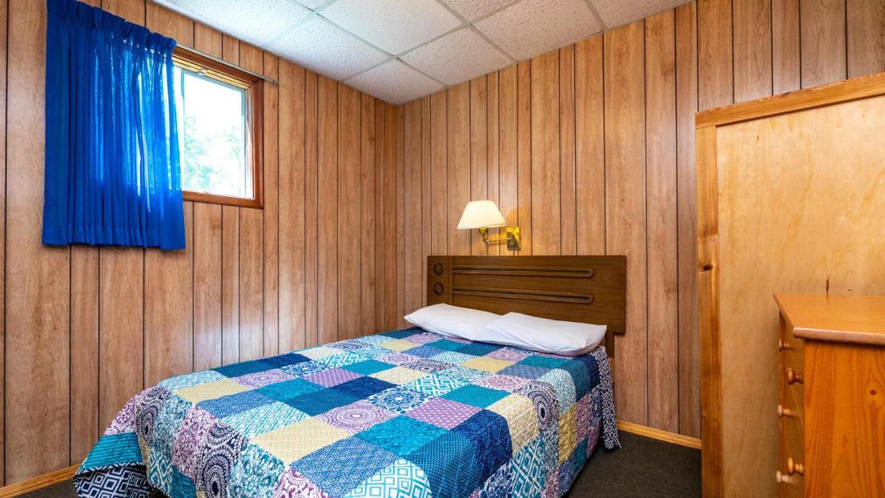 Bel Air Cottages And Motel Sauble Beach Exterior foto